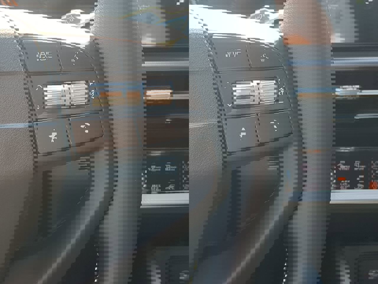 New 2026 Kia Sportage EX image 21