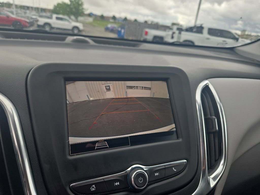 Used 2024 Chevrolet Equinox LS FWD image 18