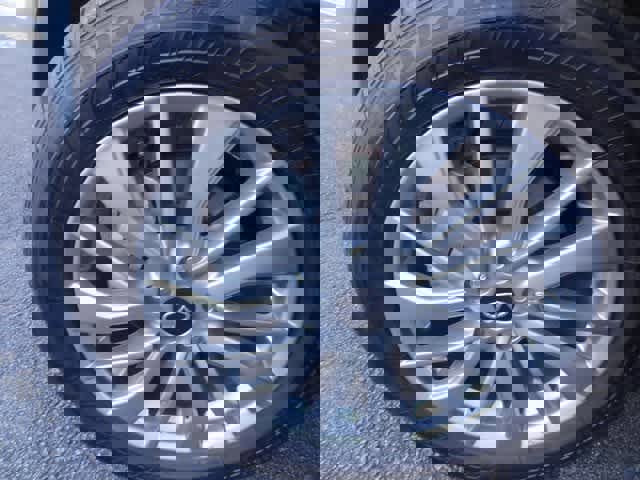 Certified 2025 INFINITI QX50 Luxe image 30