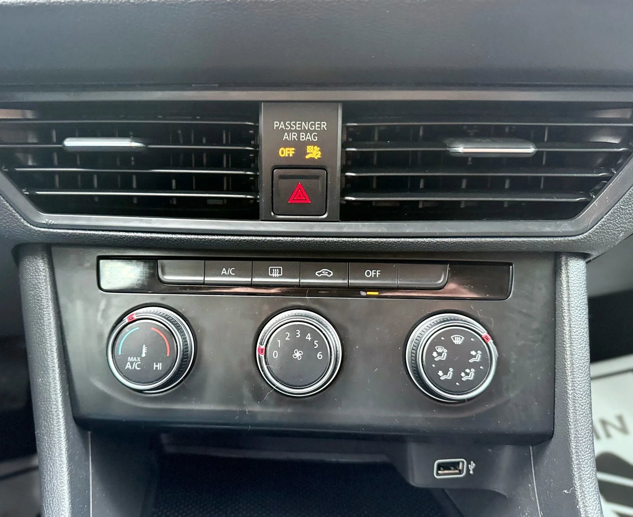 Used 2019 Volkswagen Jetta S w/ Driver Assistance Package FWD image 18