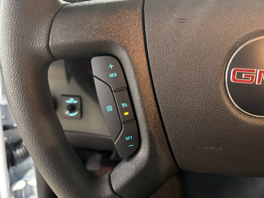 New 2024 GMC Savana 2500 w/ Driver Convenience Package RWD image 15