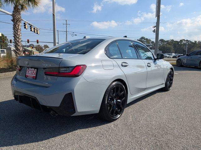 New 2026 BMW 330i Sedan w/ M Sport Package RWD image 5