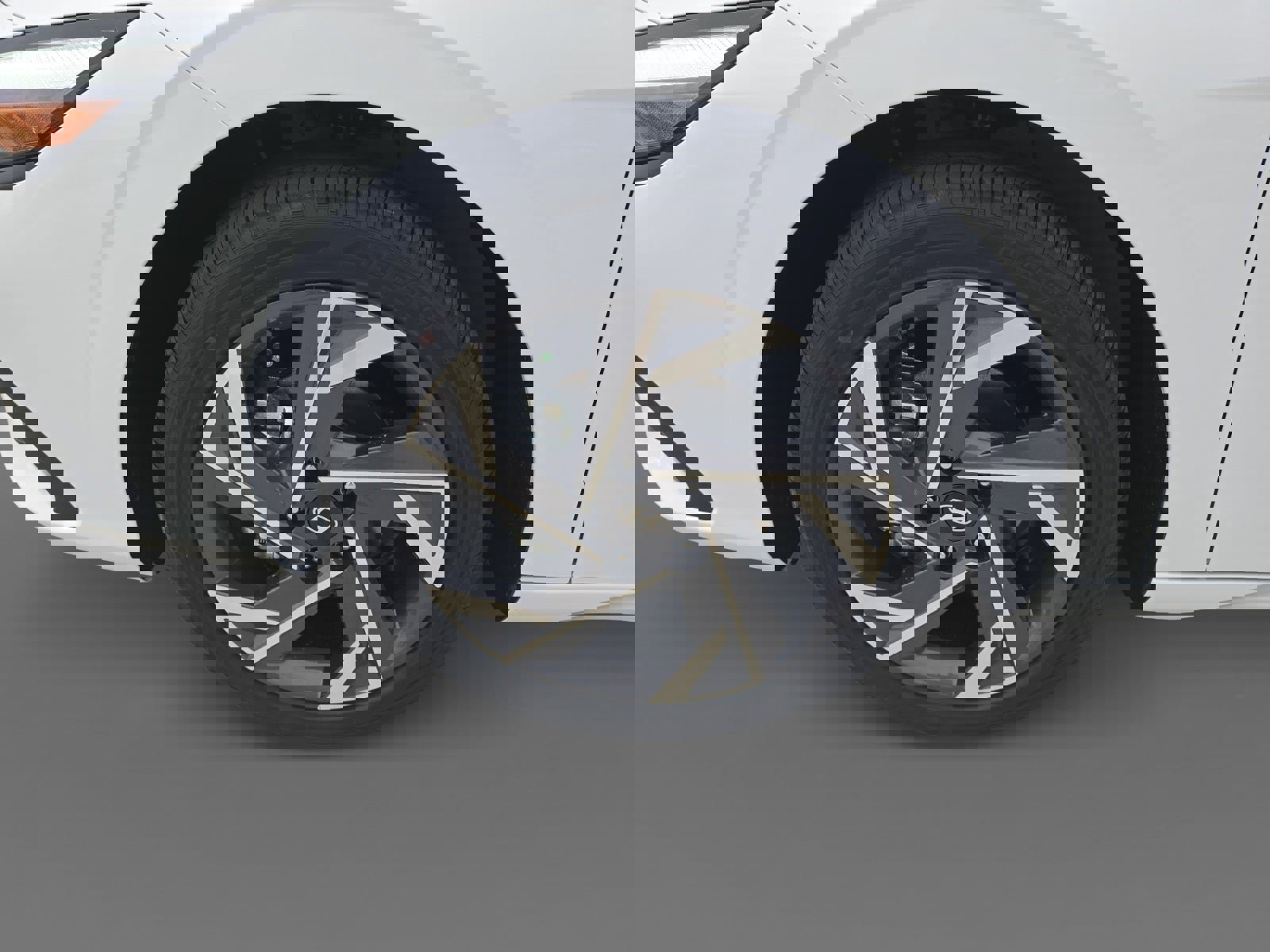 New 2026 Hyundai Elantra Limited image 9