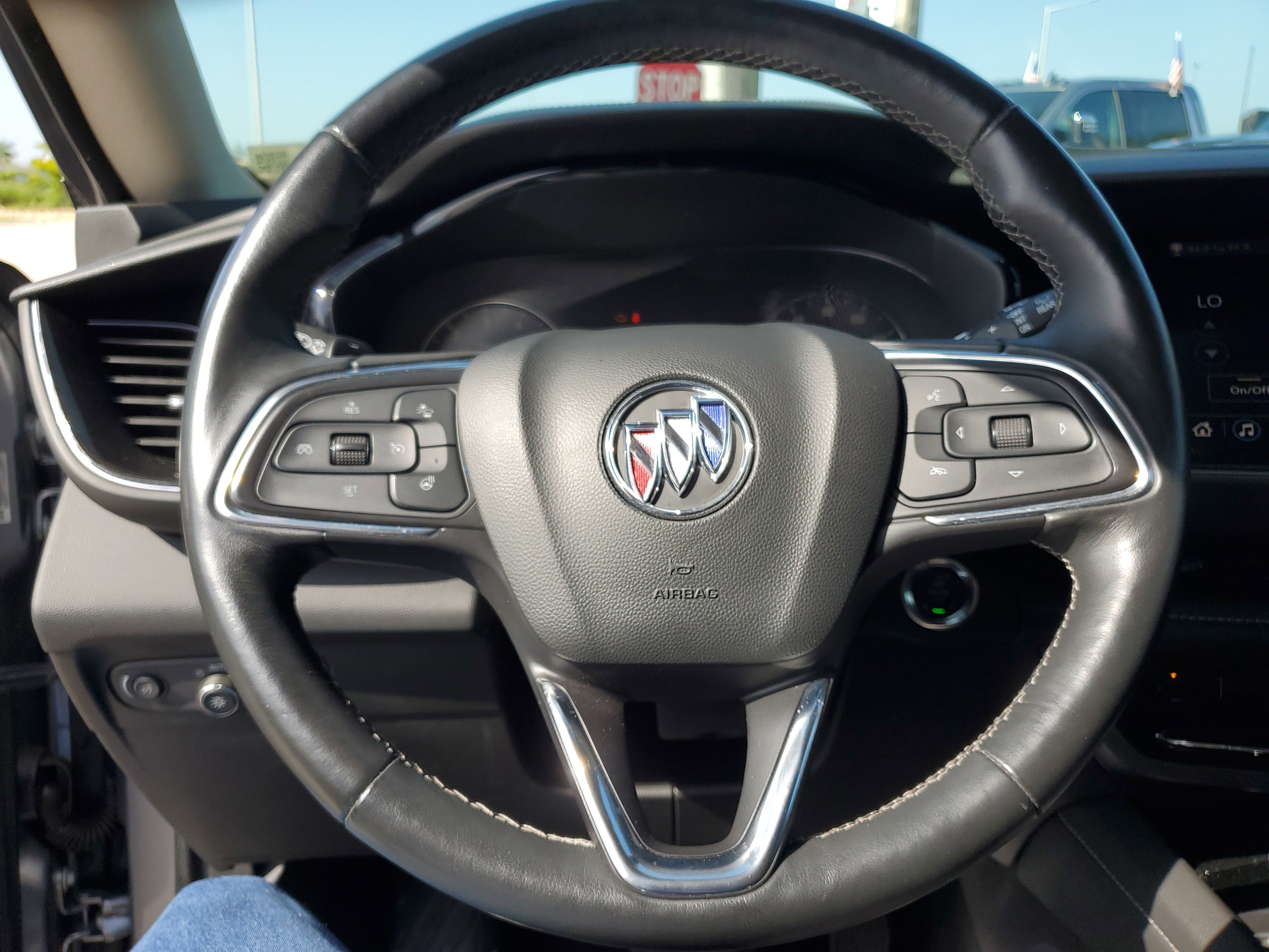 Used 2021 Buick Envision Preferred image 23