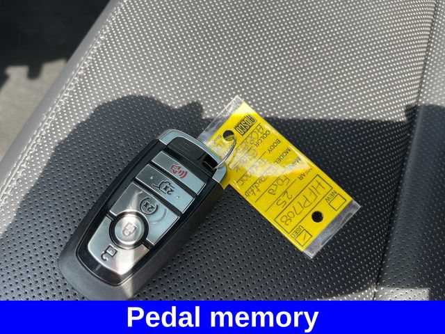 Used 2025 Ford Expedition Tremor AWD/4WD image 22