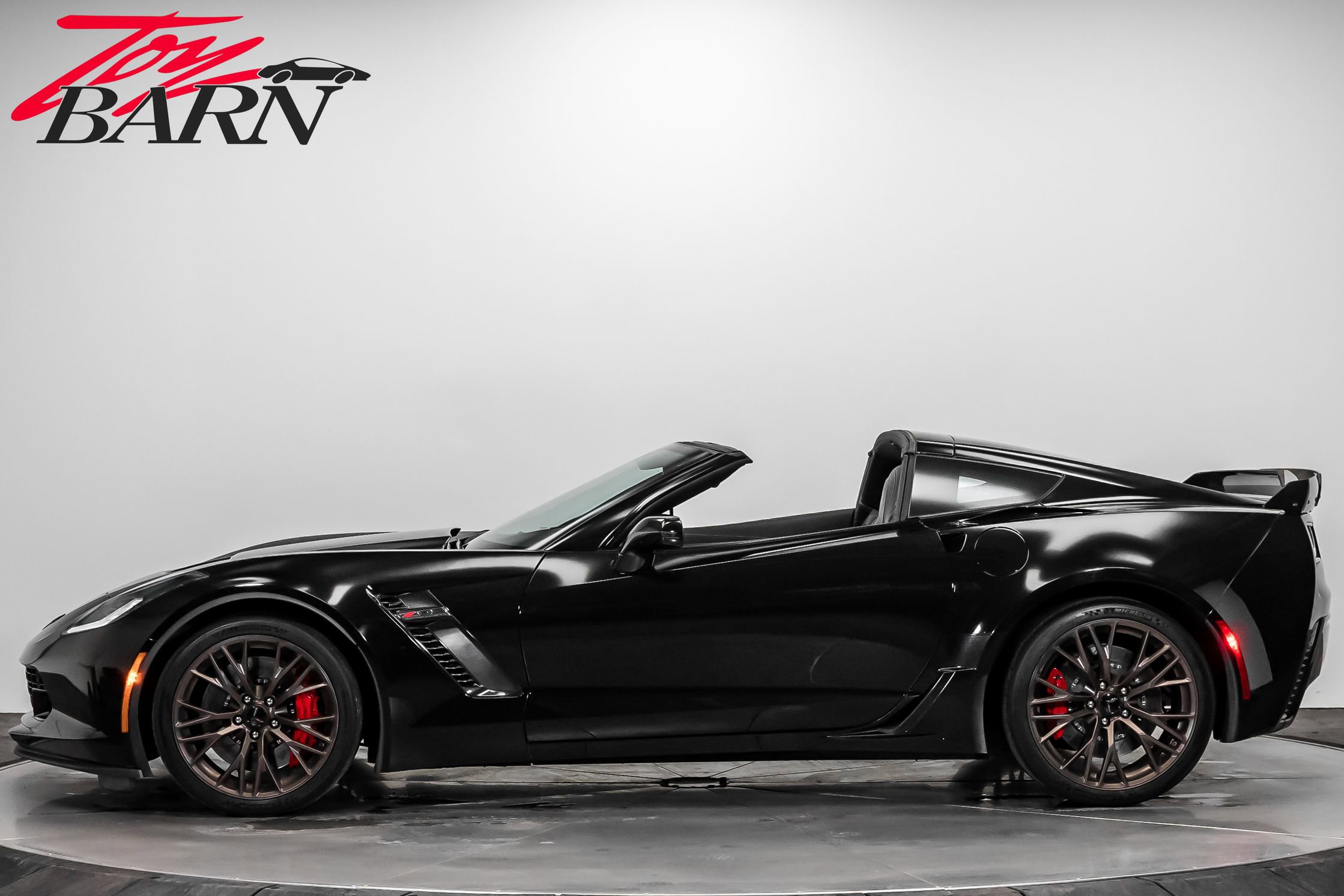 Used 2016 Chevrolet Corvette Z06 image 2