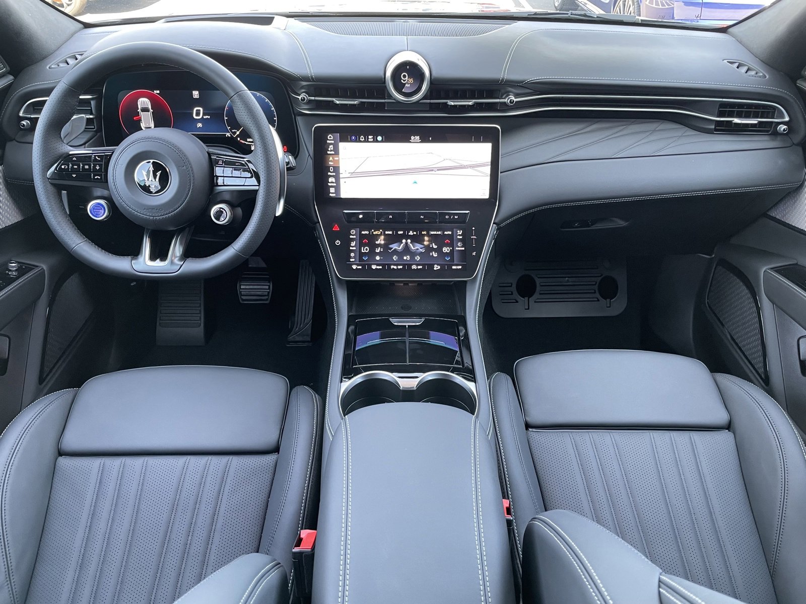 New 2024 Maserati Grecale GT image 33