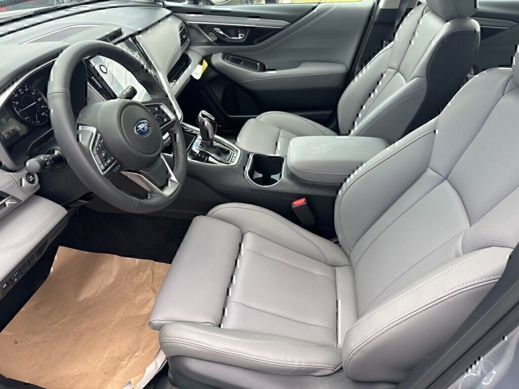 New 2025 Subaru Legacy Limited w/ Popular Package #3 image 9