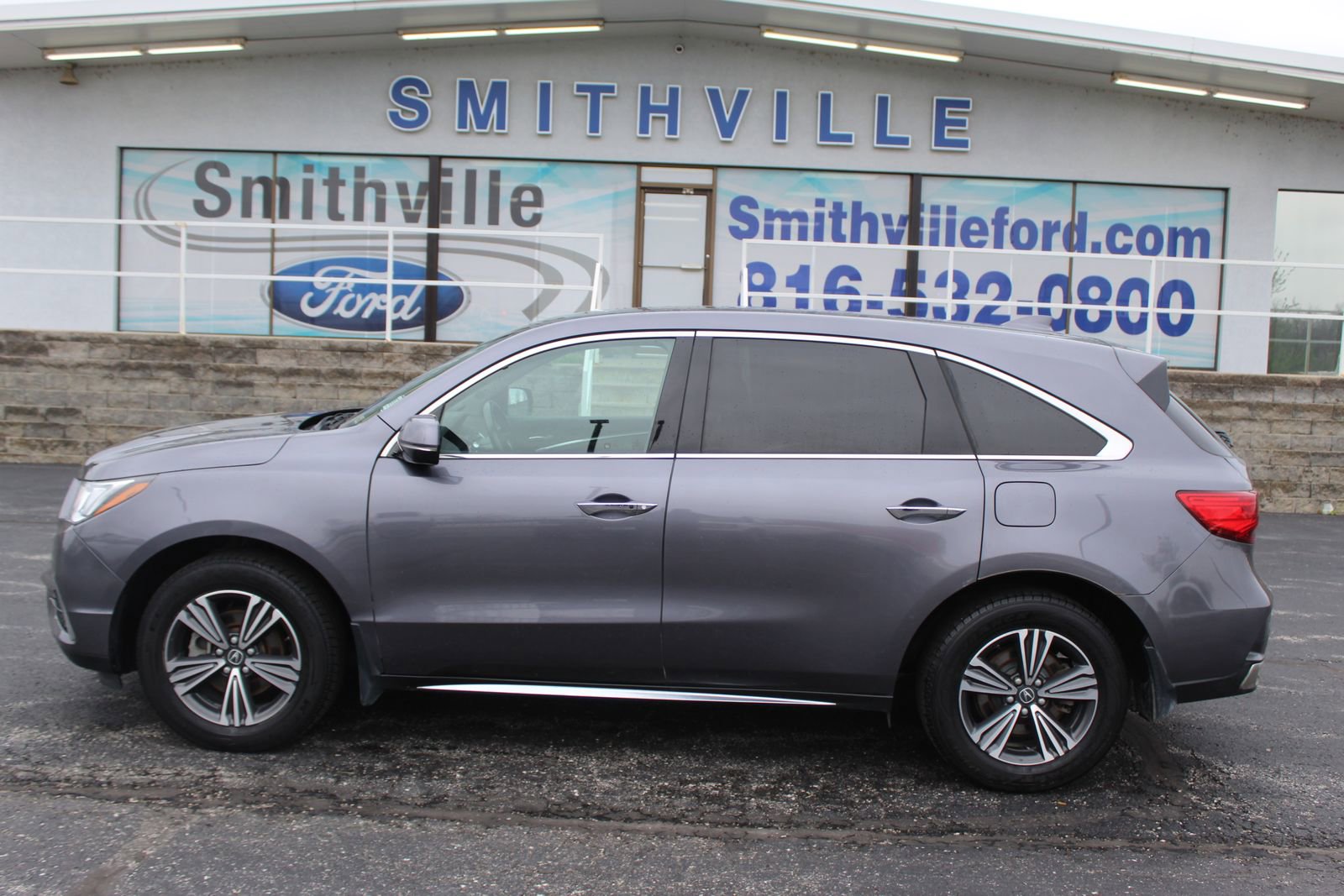 Used 2017 Acura MDX SH-AWD image 3
