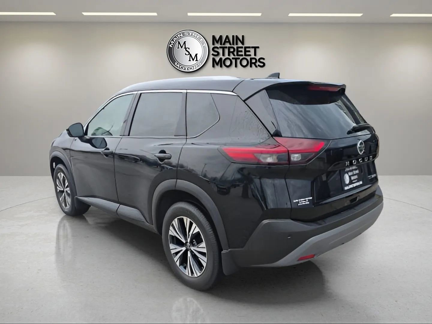 Used 2021 Nissan Rogue SV AWD/4WD image 3