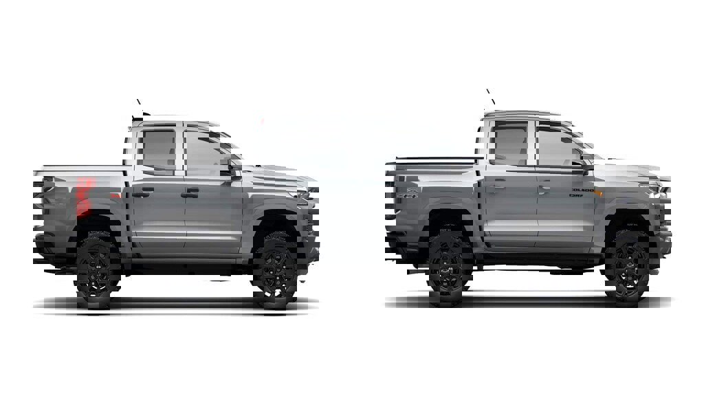 New 2026 Chevrolet Colorado W/T image 3