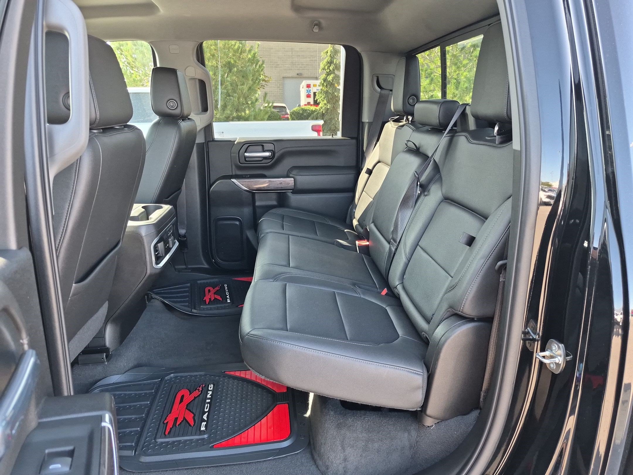 Used 2022 Chevrolet Silverado 3500 LTZ w/ LTZ Plus Package AWD/4WD image 27