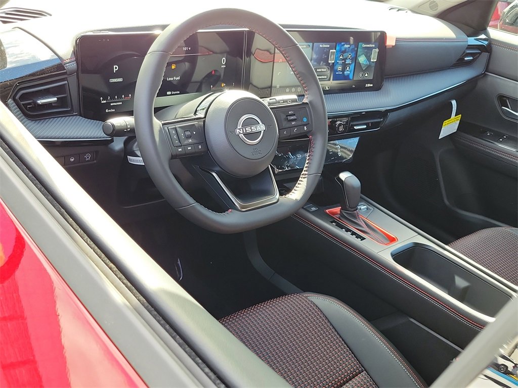 New 2026 Nissan Kicks SR w/ Illumination Package image 4