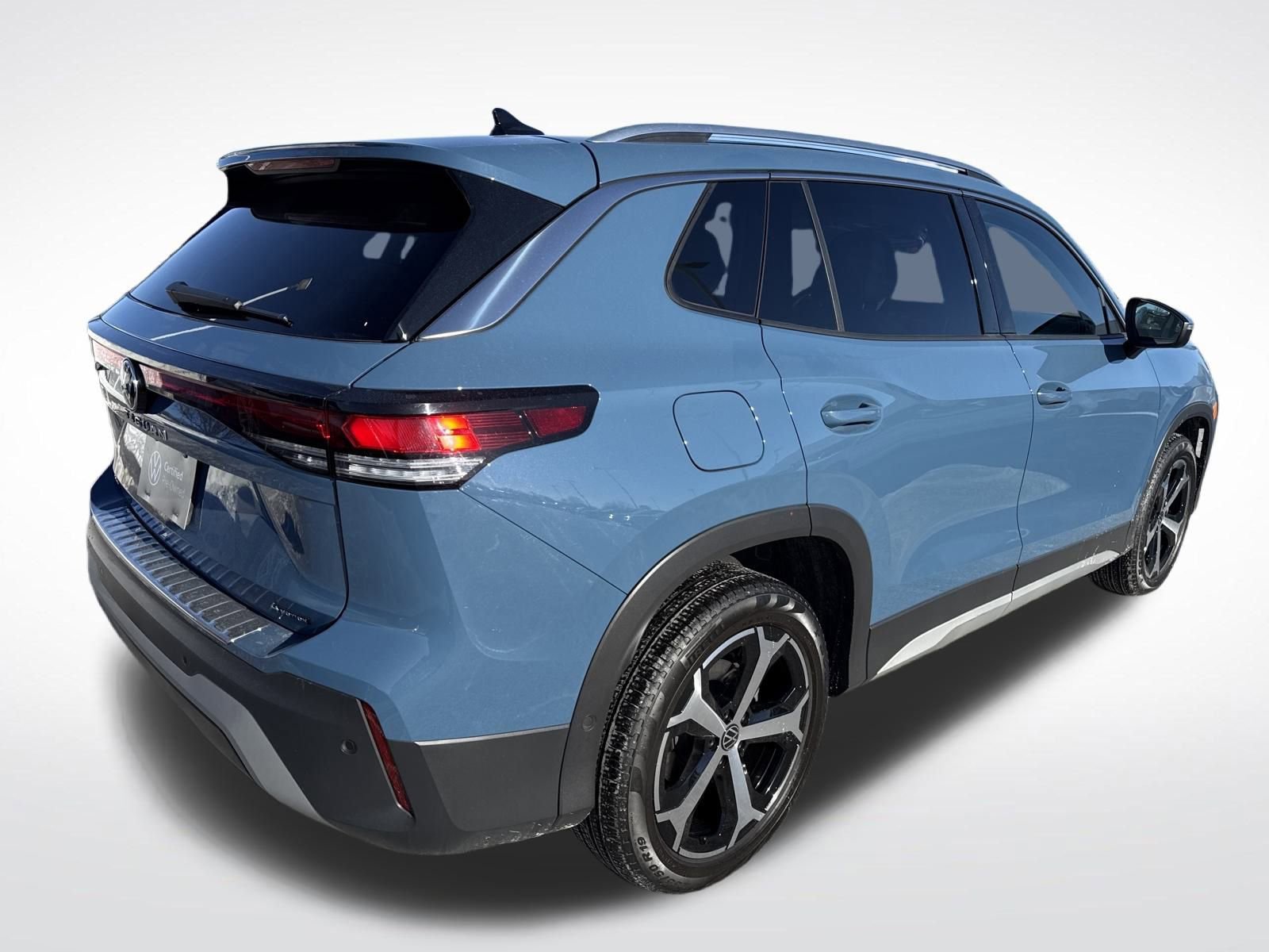 Used 2025 Volkswagen Tiguan SE image 5