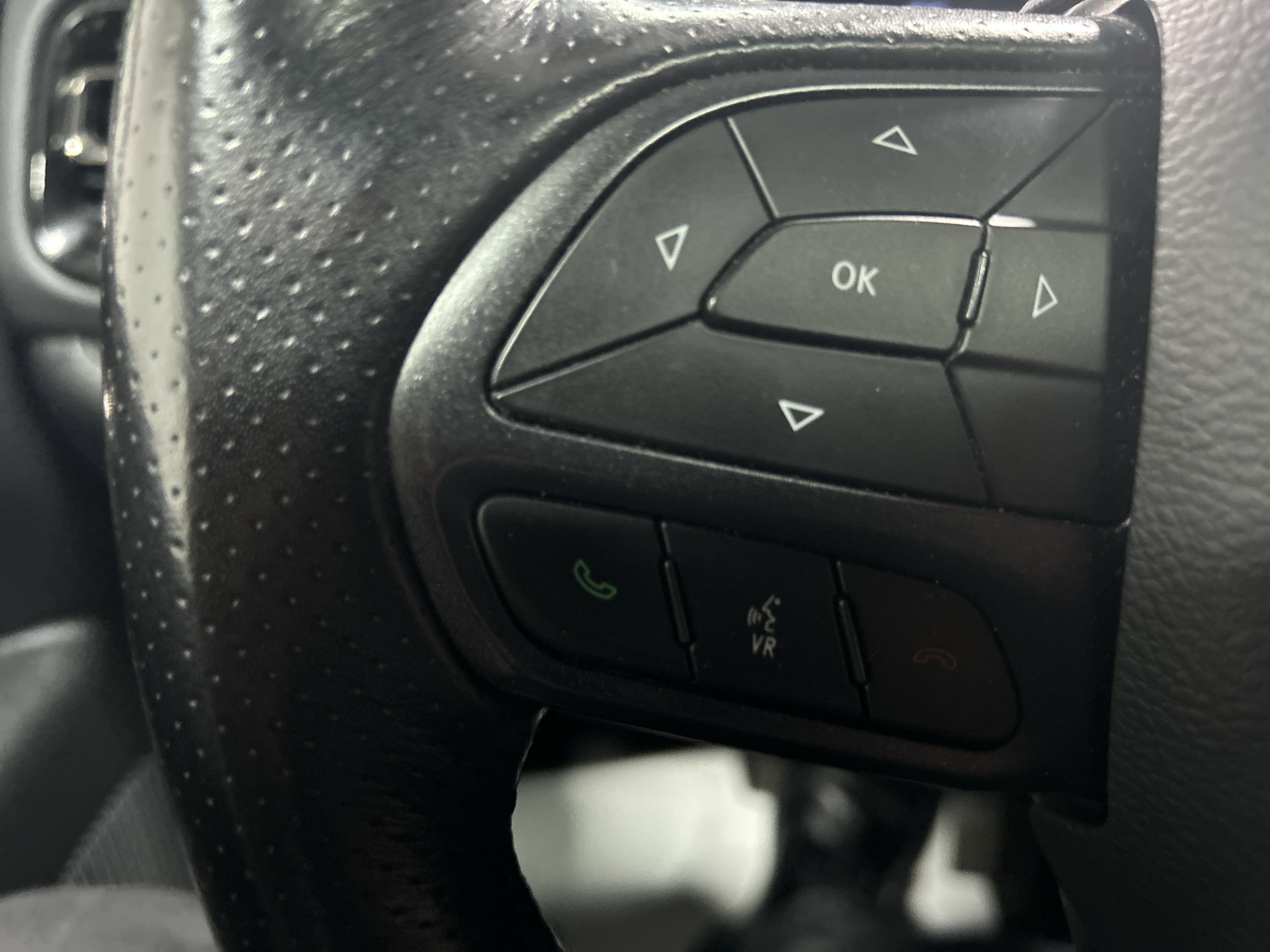 Used 2022 Dodge Durango GT image 17