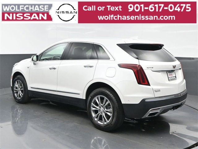 Used 2023 Cadillac XT5 Premium Luxury w/ Technology Package image 3