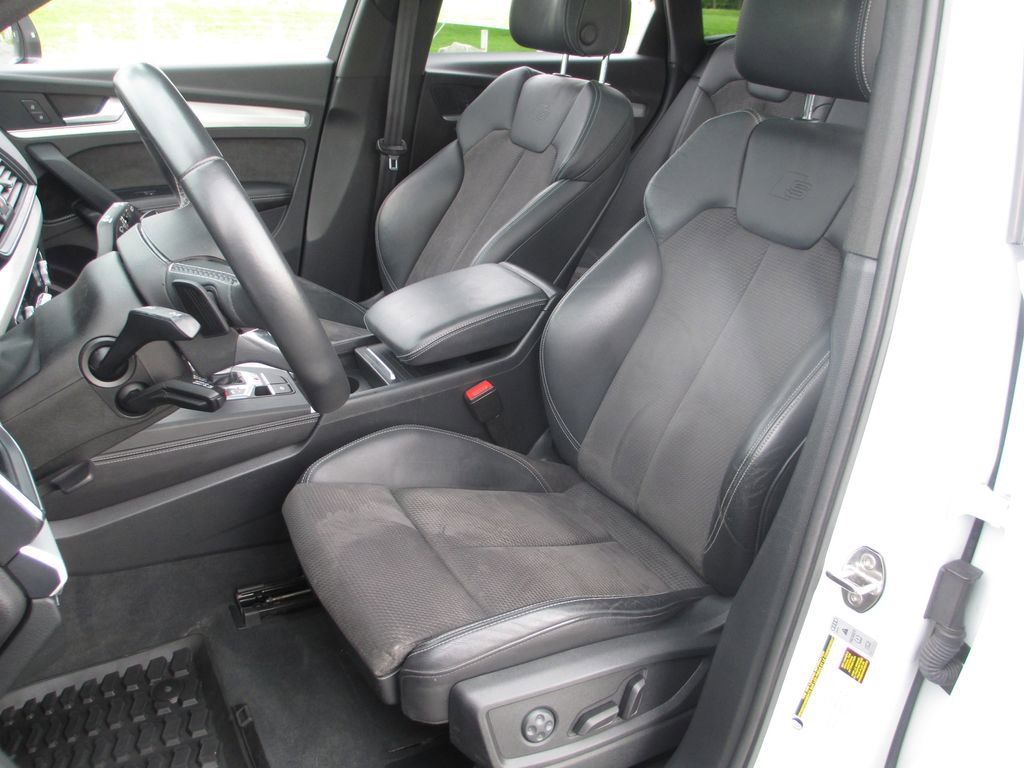 Used 2020 Audi SQ5 Premium Plus AWD/4WD image 22