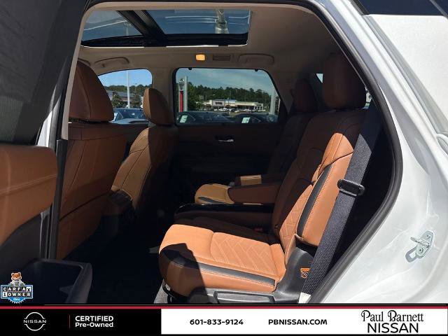 Certified 2025 Nissan Pathfinder Platinum FWD image 26