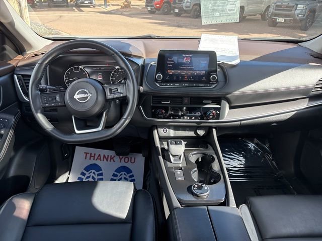 Used 2023 Nissan Rogue SV w/ SV Premium B Package image 27