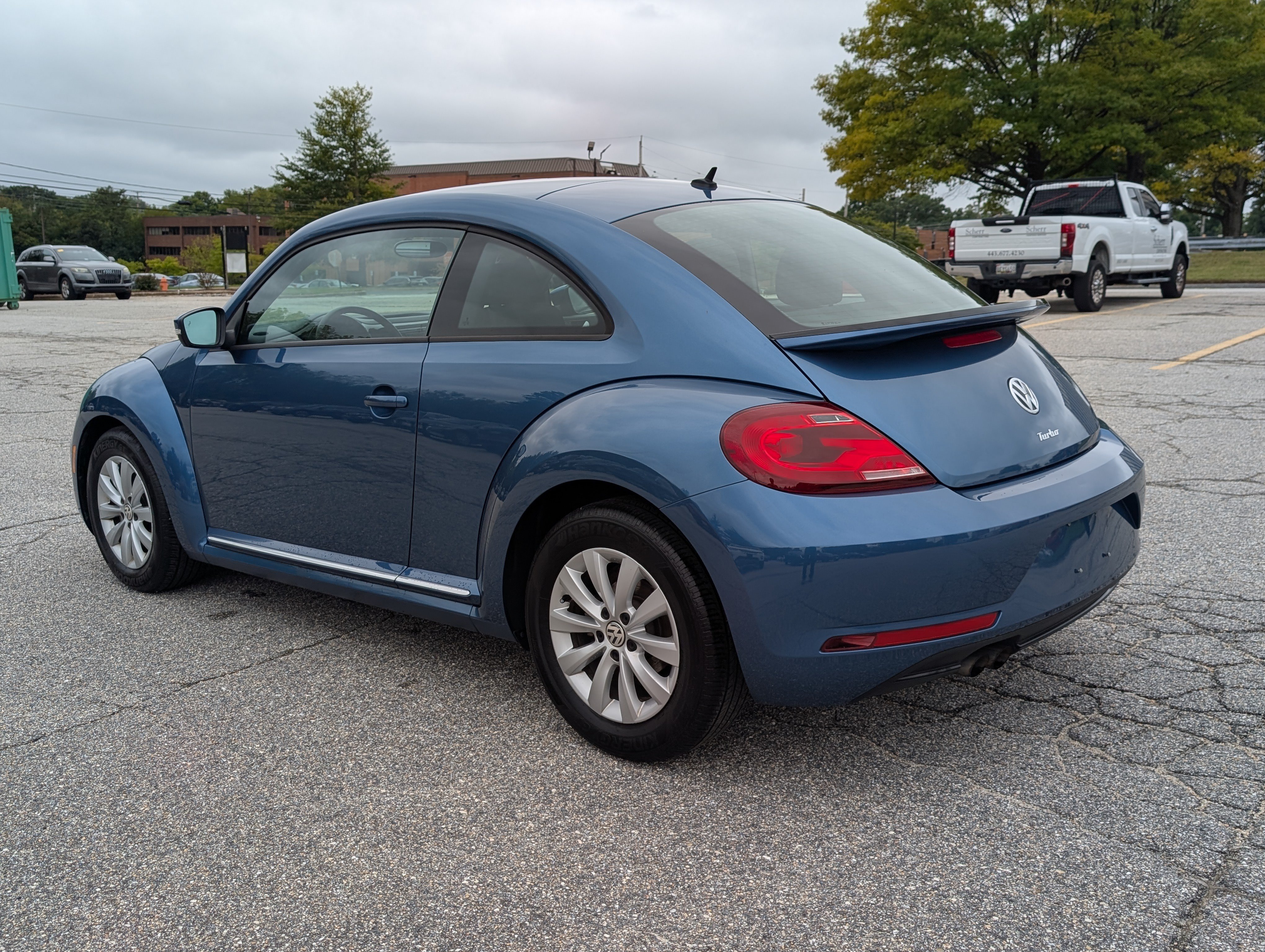 Used 2019 Volkswagen Beetle 2.0T S FWD image 5