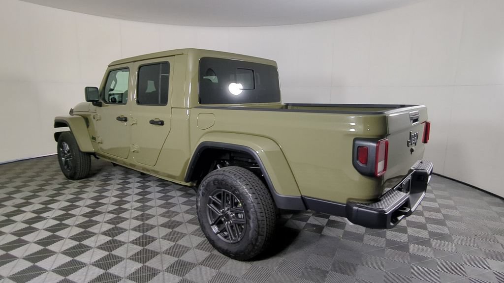 New 2026 Jeep Gladiator Sport AWD/4WD image 7