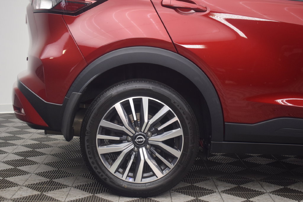 Used 2023 Nissan Kicks SV FWD image 25