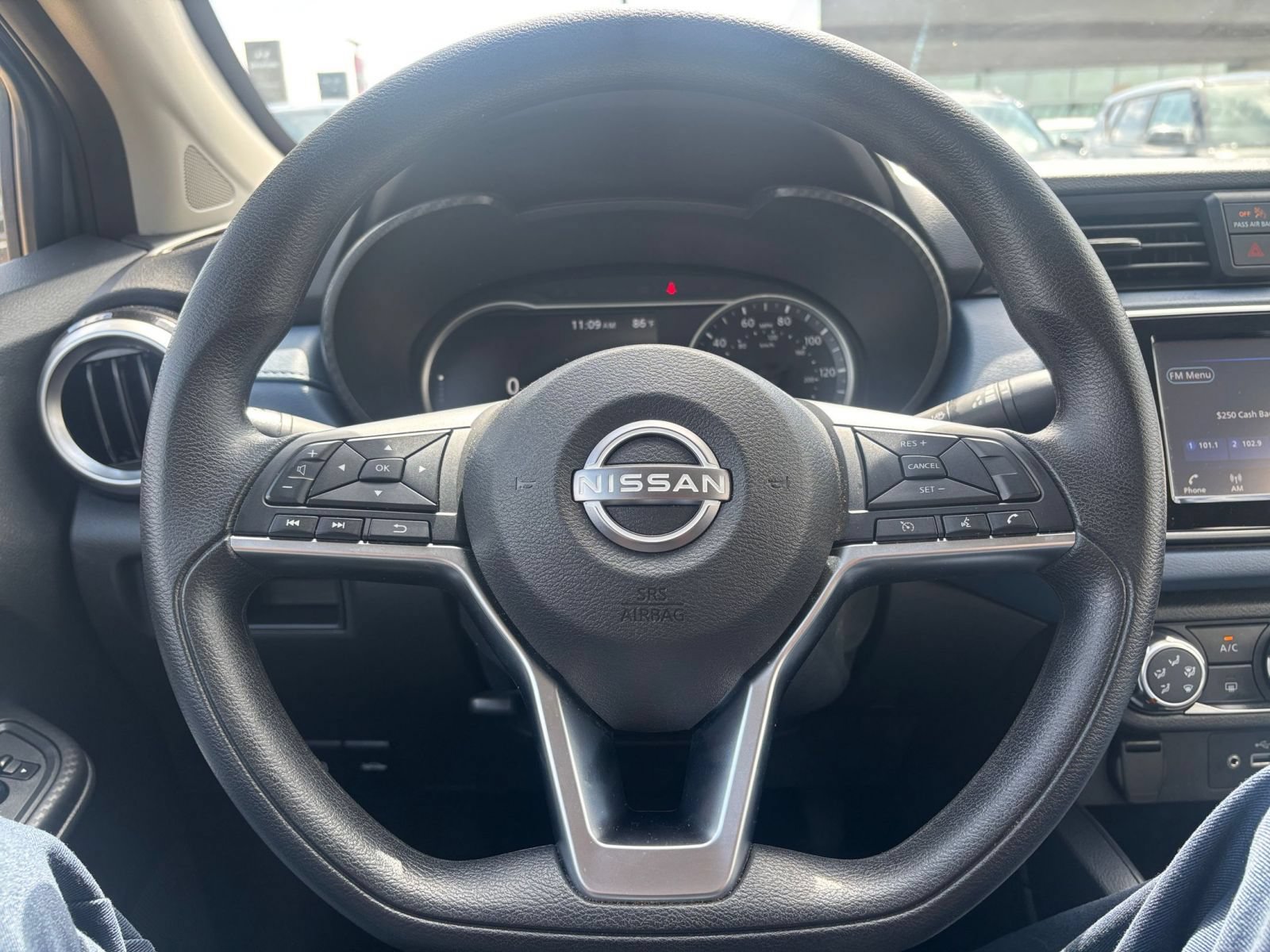 Used 2025 Nissan Versa SV FWD image 25