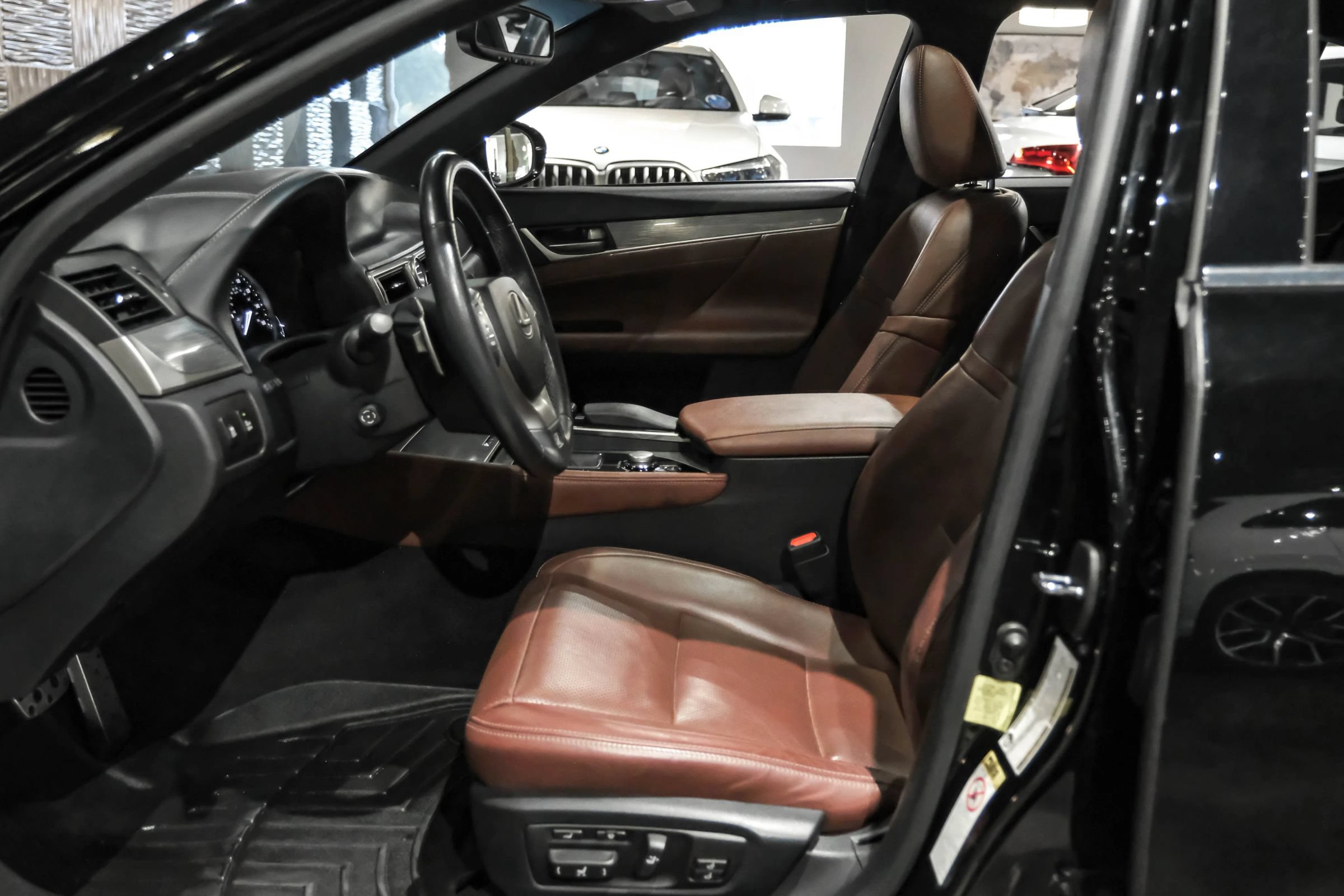 Used 2015 Lexus GS 350 w/ F Sport Package RWD image 4