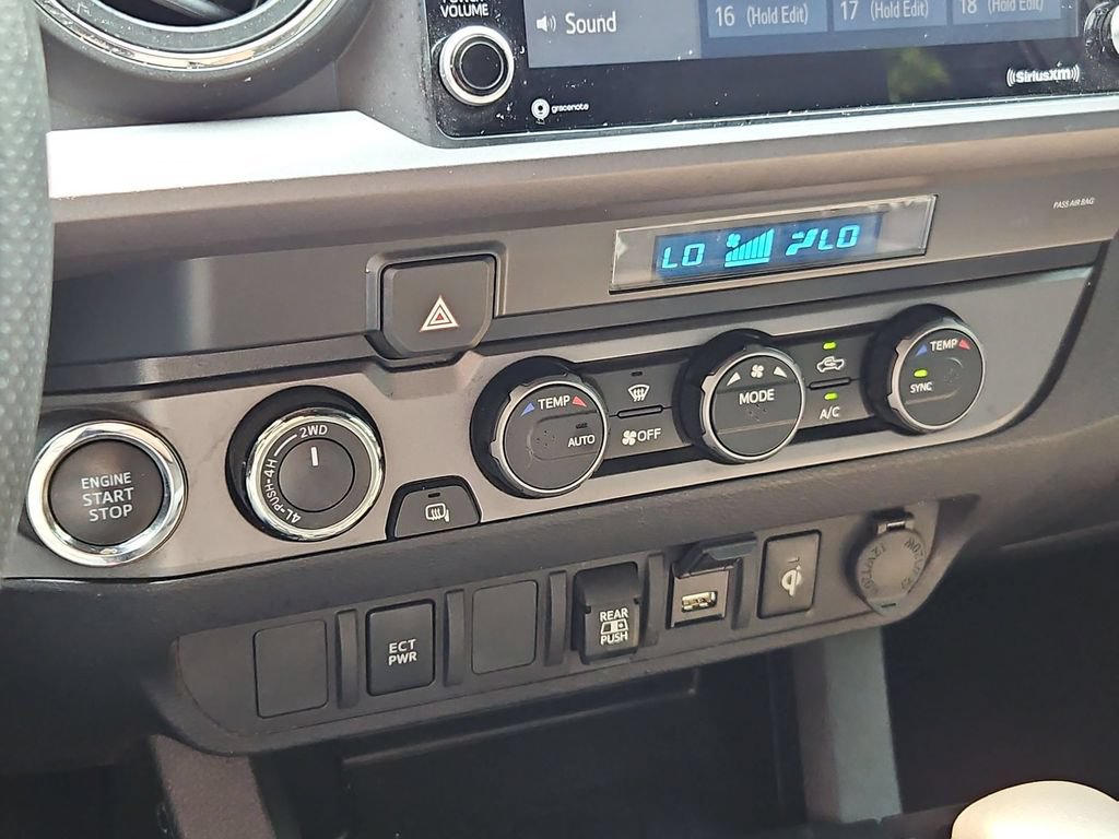 Used 2021 Toyota Tacoma TRD Off-Road AWD/4WD image 25