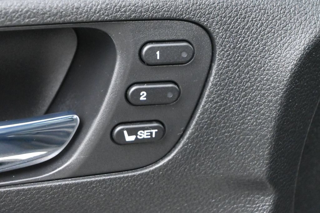 Used 2019 Honda Pilot Elite image 4