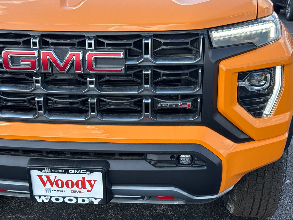 New 2026 GMC Canyon AT4 w/ AT4 Premium Package AWD/4WD image 11