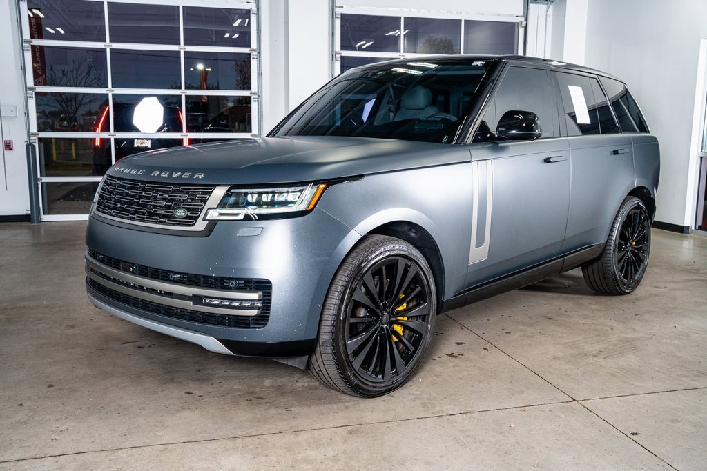 Used 2024 Land Rover Range Rover SE image 11