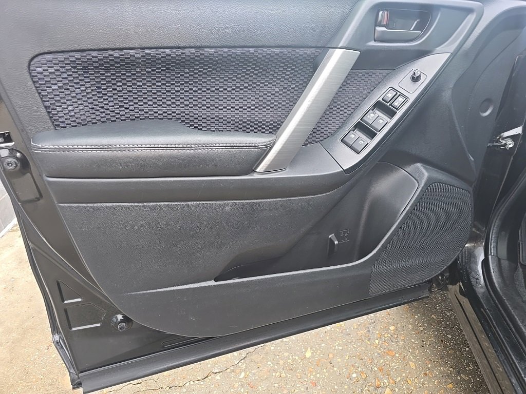 Used 2018 Subaru Forester 2.5i image 33