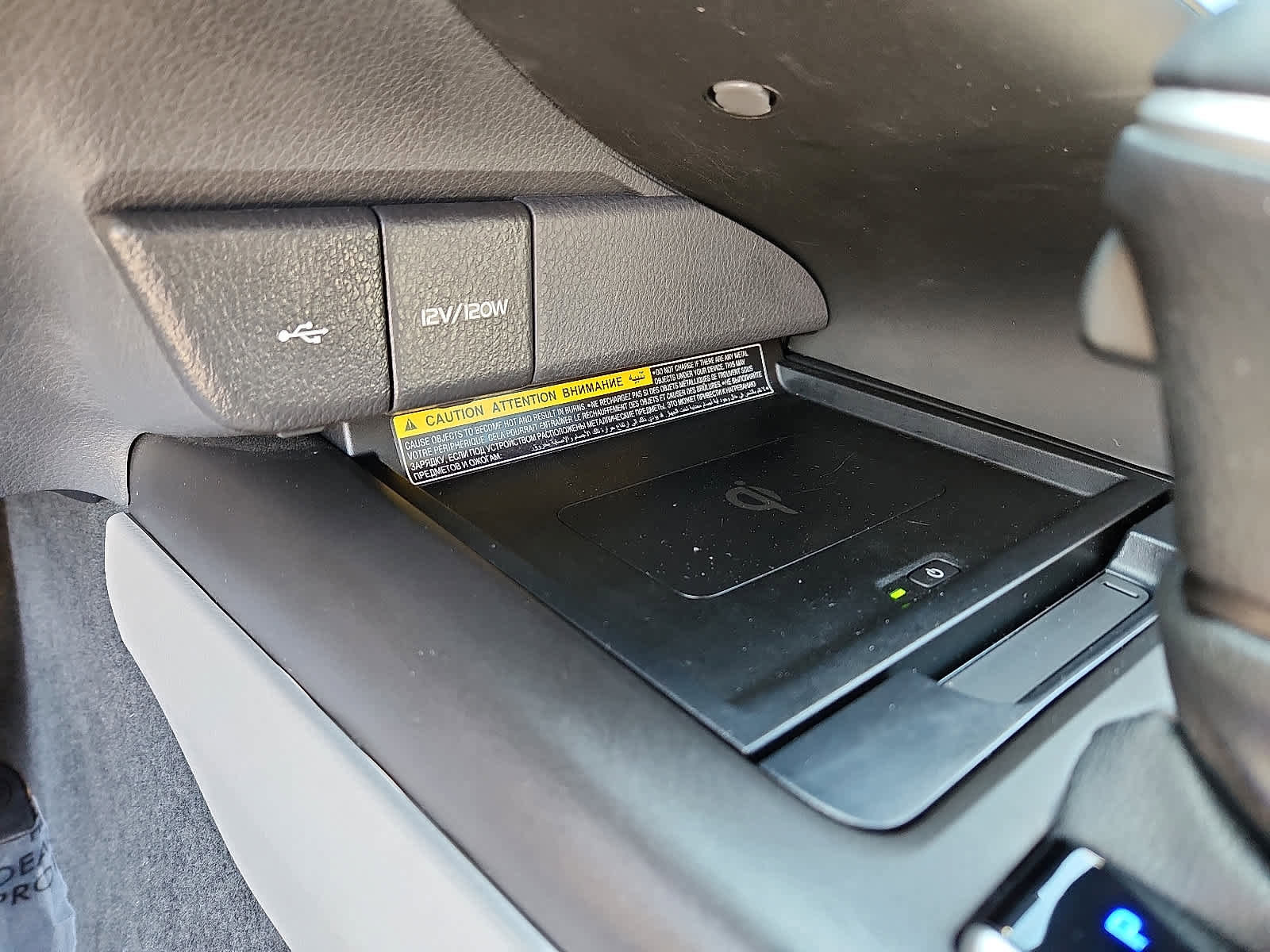 Certified 2021 Toyota Camry XLE image 24