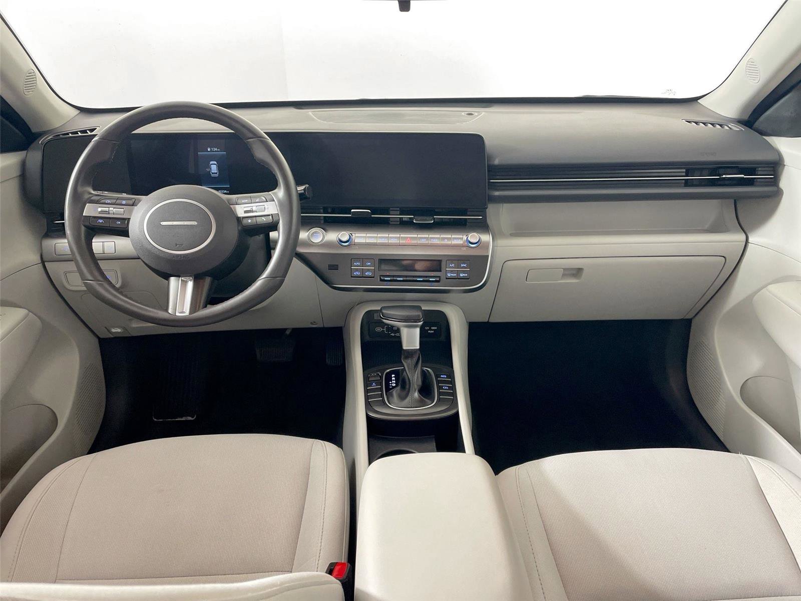 Used 2025 Hyundai Kona SEL AWD/4WD image 28