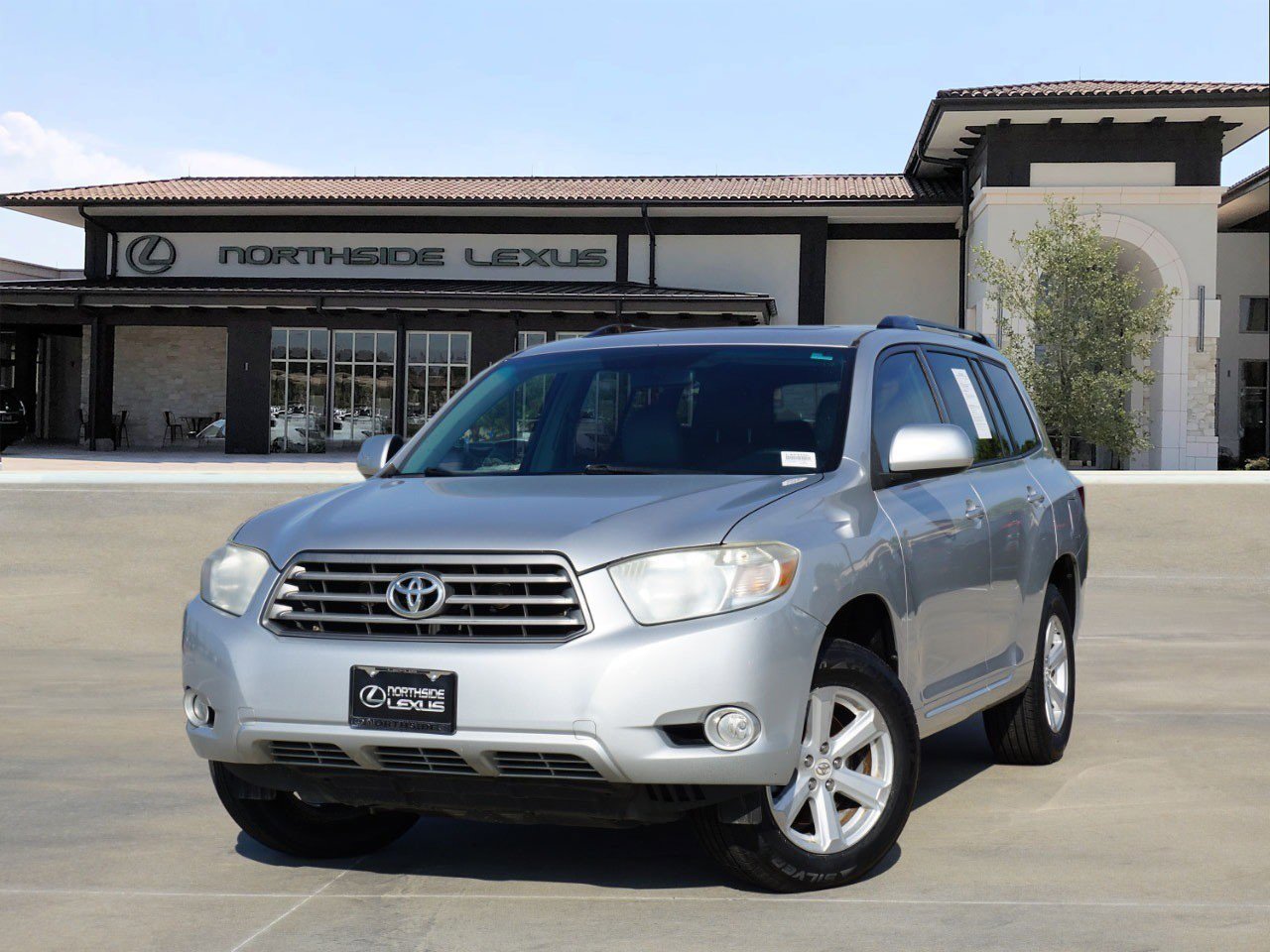 Used 2010 Toyota Highlander SE