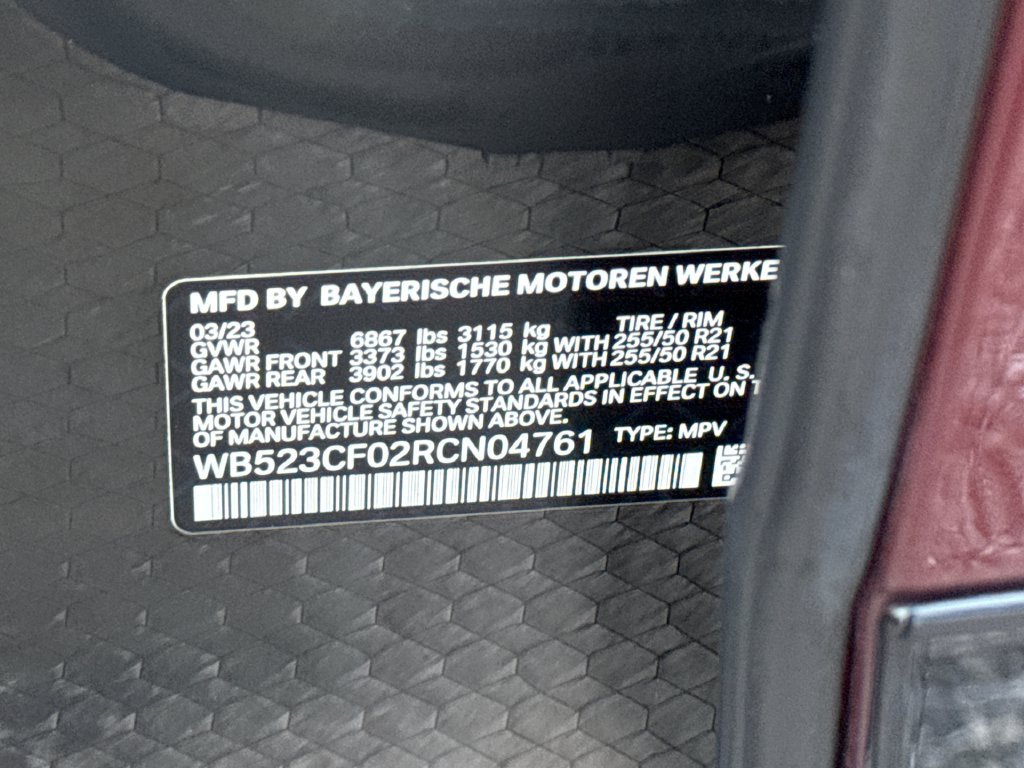 Used 2024 BMW iX xDrive50 w/ Sport Package AWD/4WD image 26