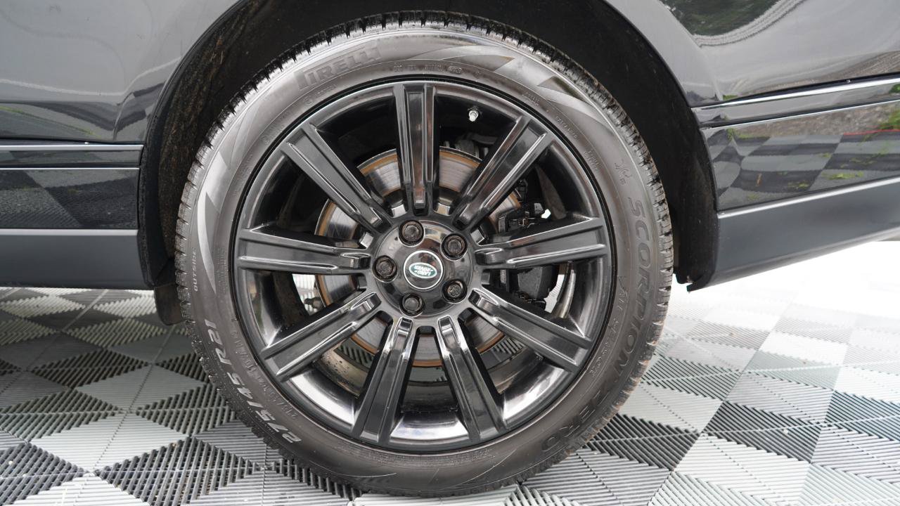 Used 2020 Land Rover Range Rover HSE AWD/4WD image 33