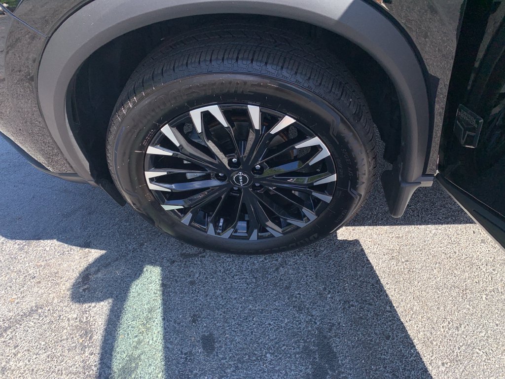 Certified 2026 Nissan Rogue Dark Armor AWD/4WD image 25