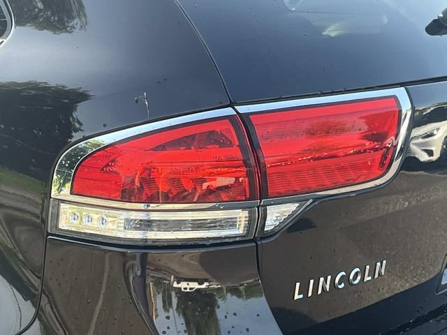 Used 2015 Lincoln MKX FWD w/ Equipment Group 102A image 9