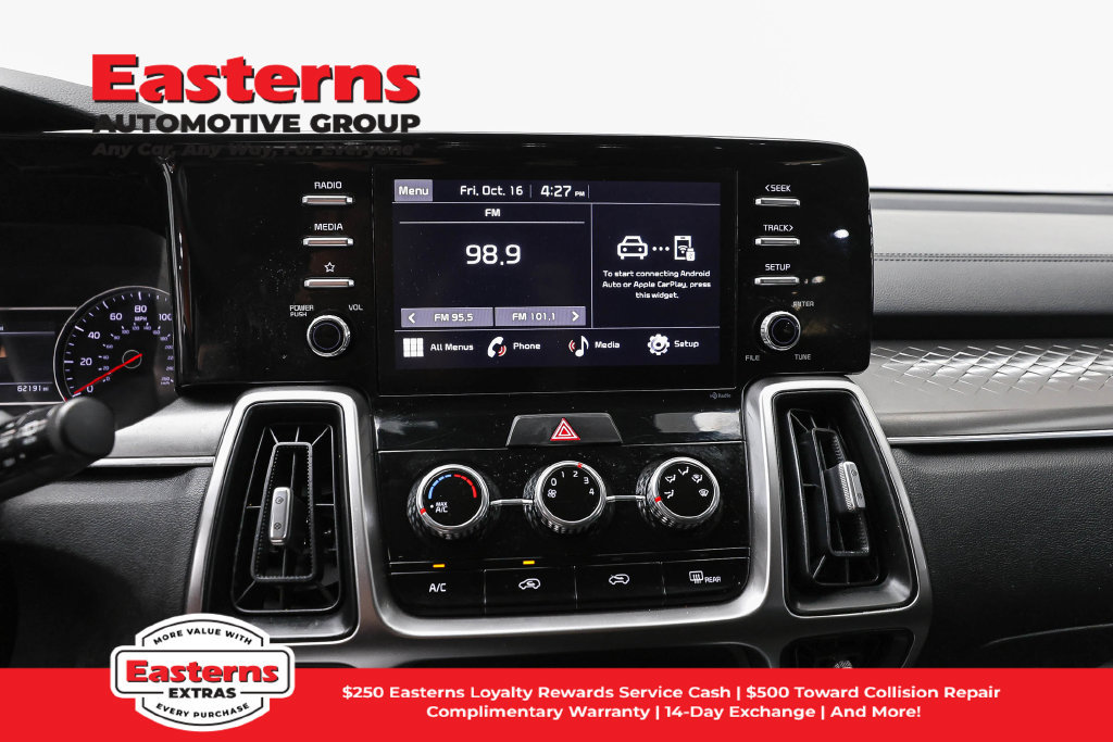 Used 2022 Kia Sorento LX AWD/4WD image 12