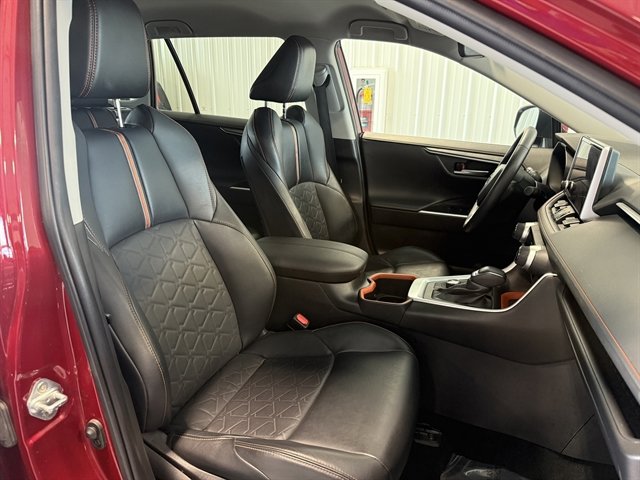 Used 2024 Toyota RAV4 Adventure image 27