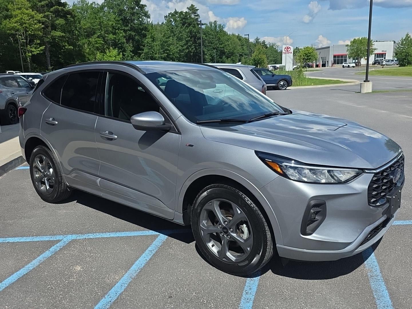 Used 2023 Ford Escape ST-Line Select w/ Tech Pack #1 AWD/4WD image 10