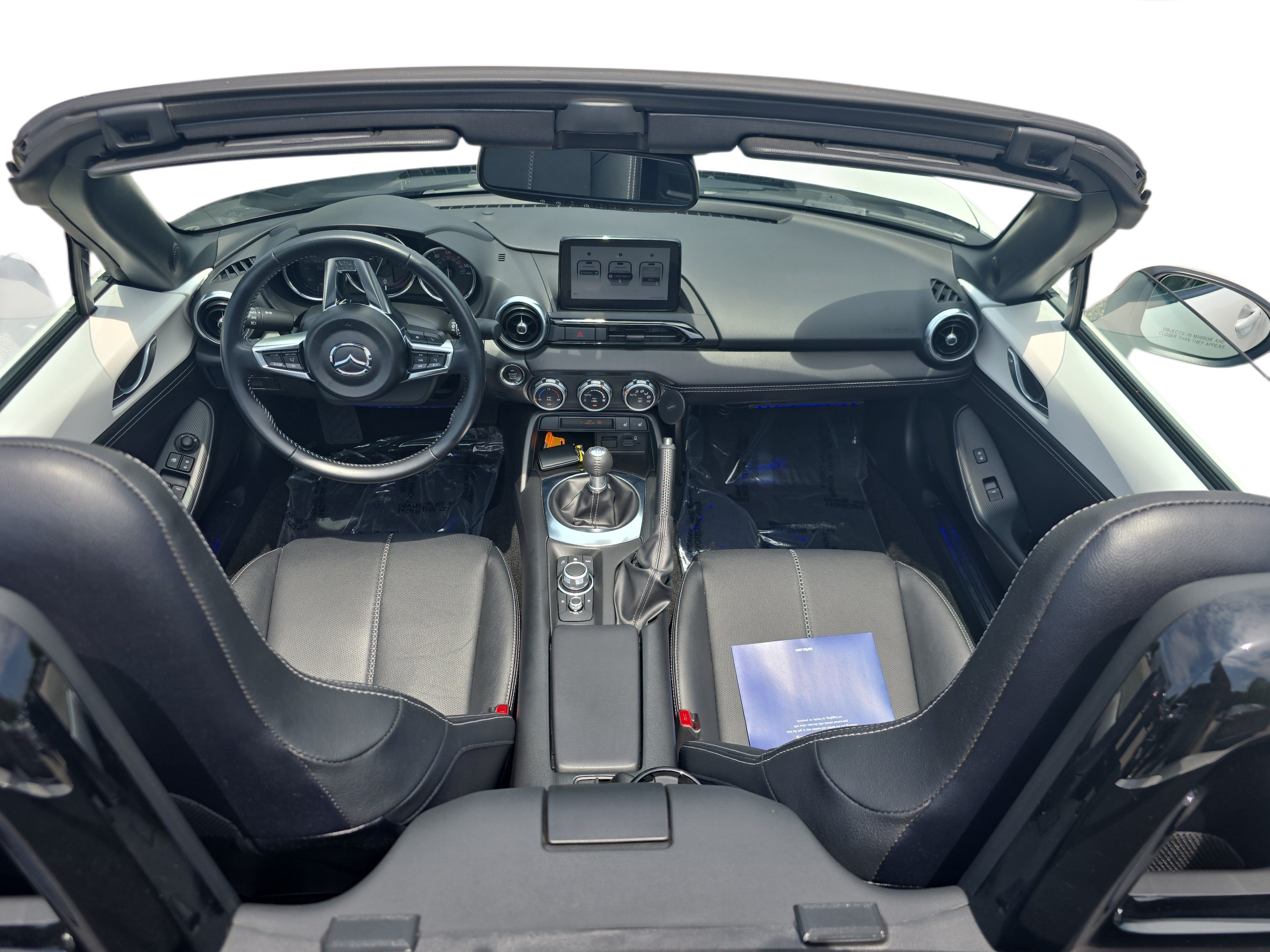 Used 2023 MAZDA MX-5 Miata Grand Touring RWD image 9