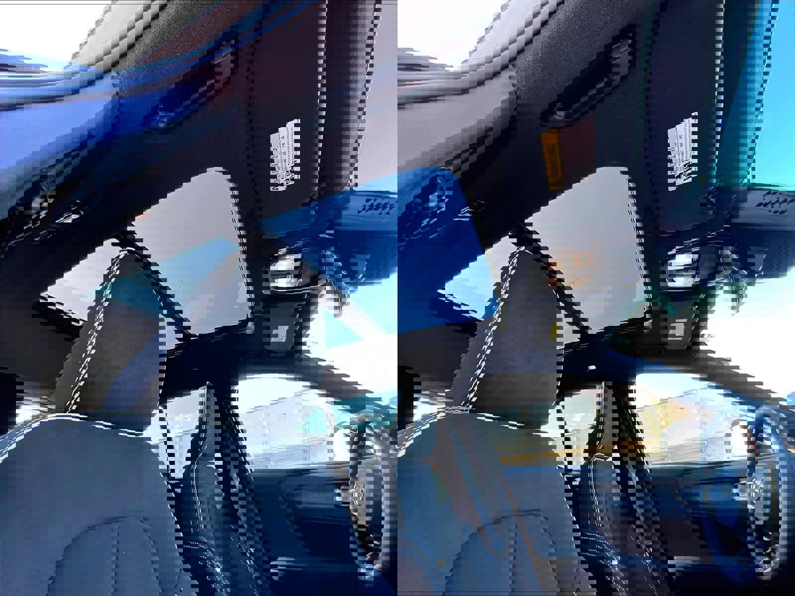 Used 2024 Volvo XC40 Recharge Plus w/ Protection Package Premier image 25