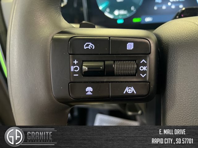 Used 2025 Hyundai Santa Fe Calligraphy AWD/4WD image 33