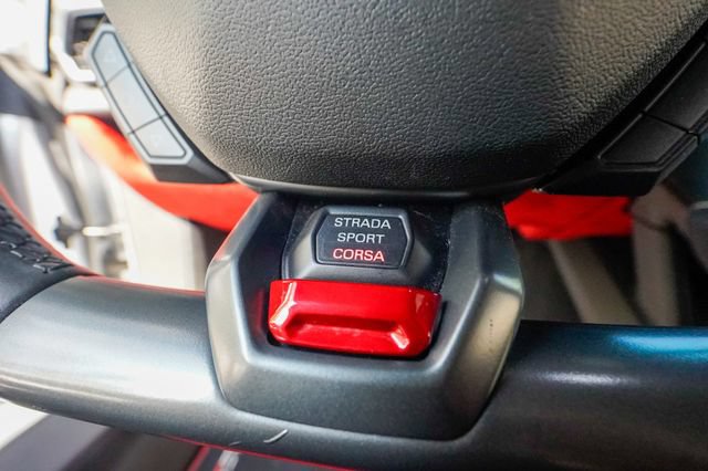 Used 2015 Lamborghini Huracan LP 610-4 AWD/4WD image 66