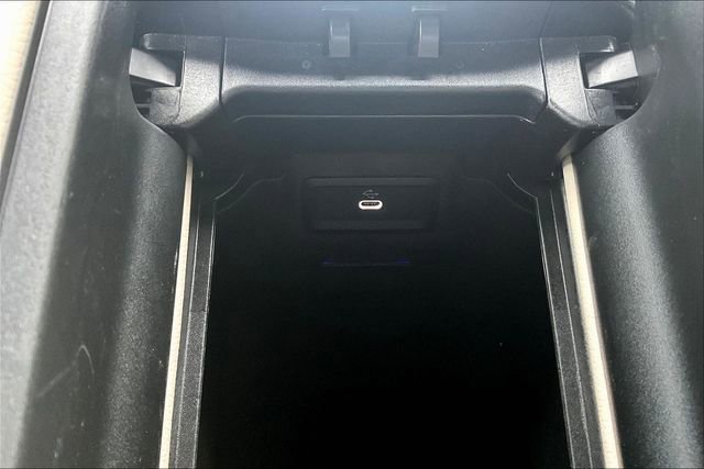 Certified 2026 Mercedes-Benz GLC 300 4MATIC image 19