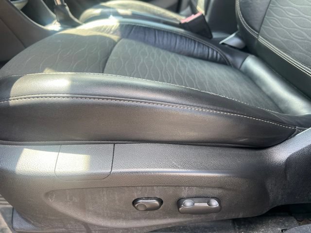 Used 2015 Buick Encore FWD image 20
