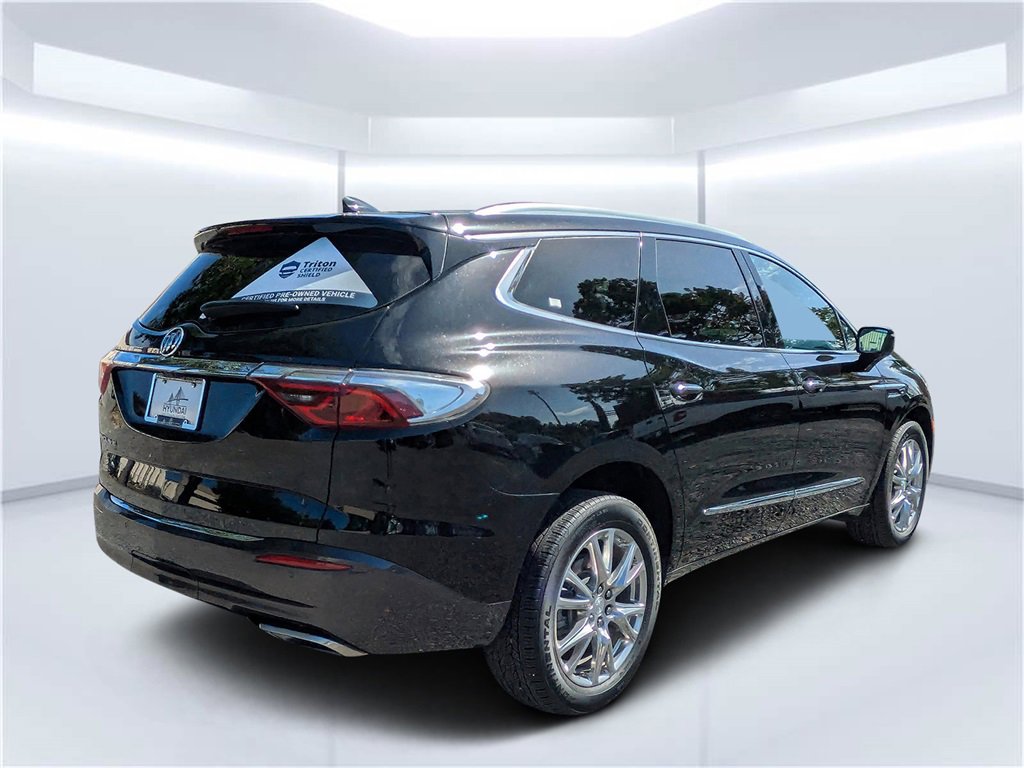 Used 2022 Buick Enclave Premium w/ Surround and Sites Package image 3